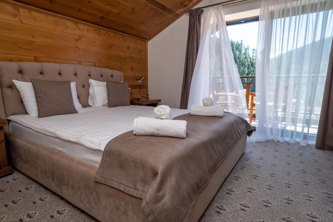 Residence Chalet & Nesh Tatariw Exterior foto