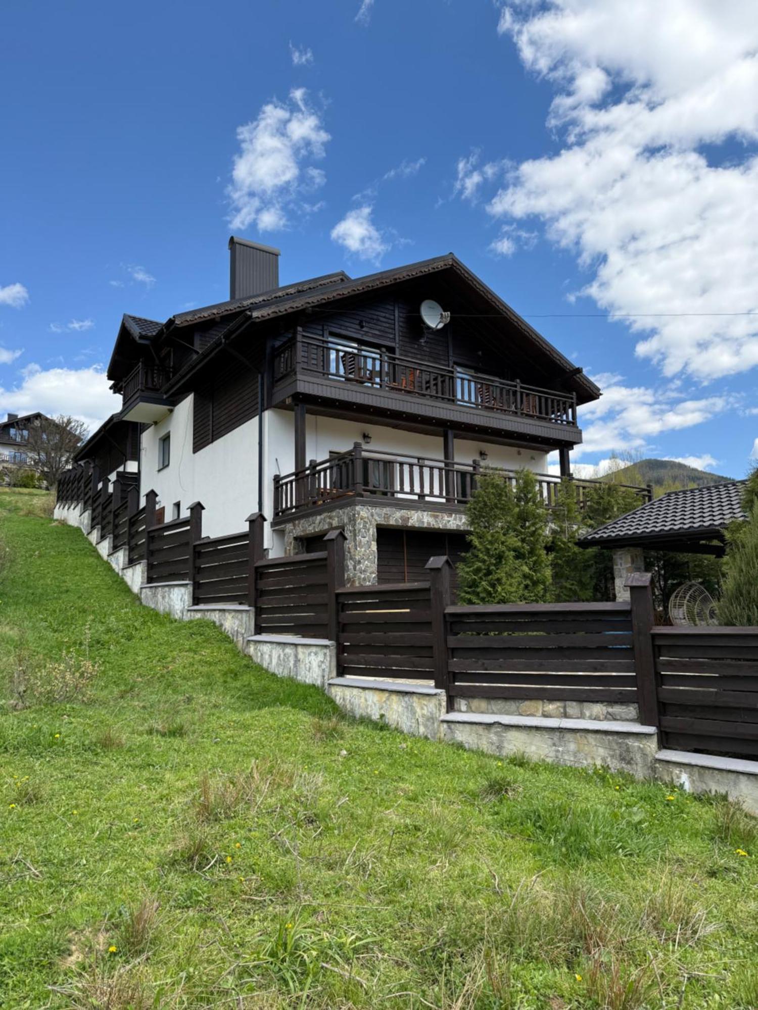 Residence Chalet & Nesh Tatariw Exterior foto